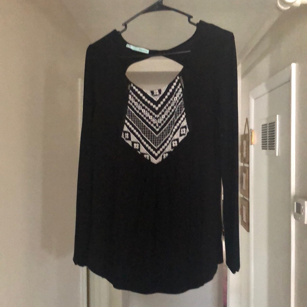Long sleeve shirt